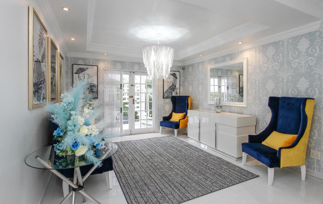Blue Waves Lodge Umhlanga Rocks Esterno foto