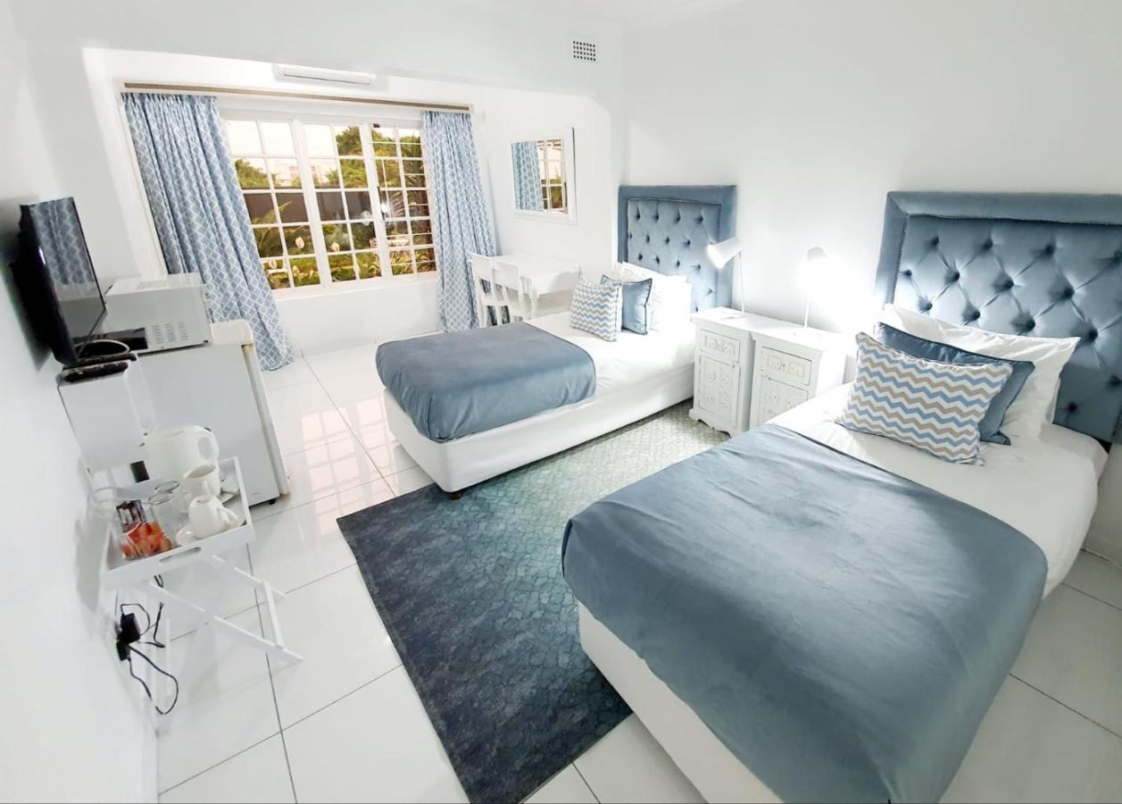 Blue Waves Lodge Umhlanga Rocks Esterno foto