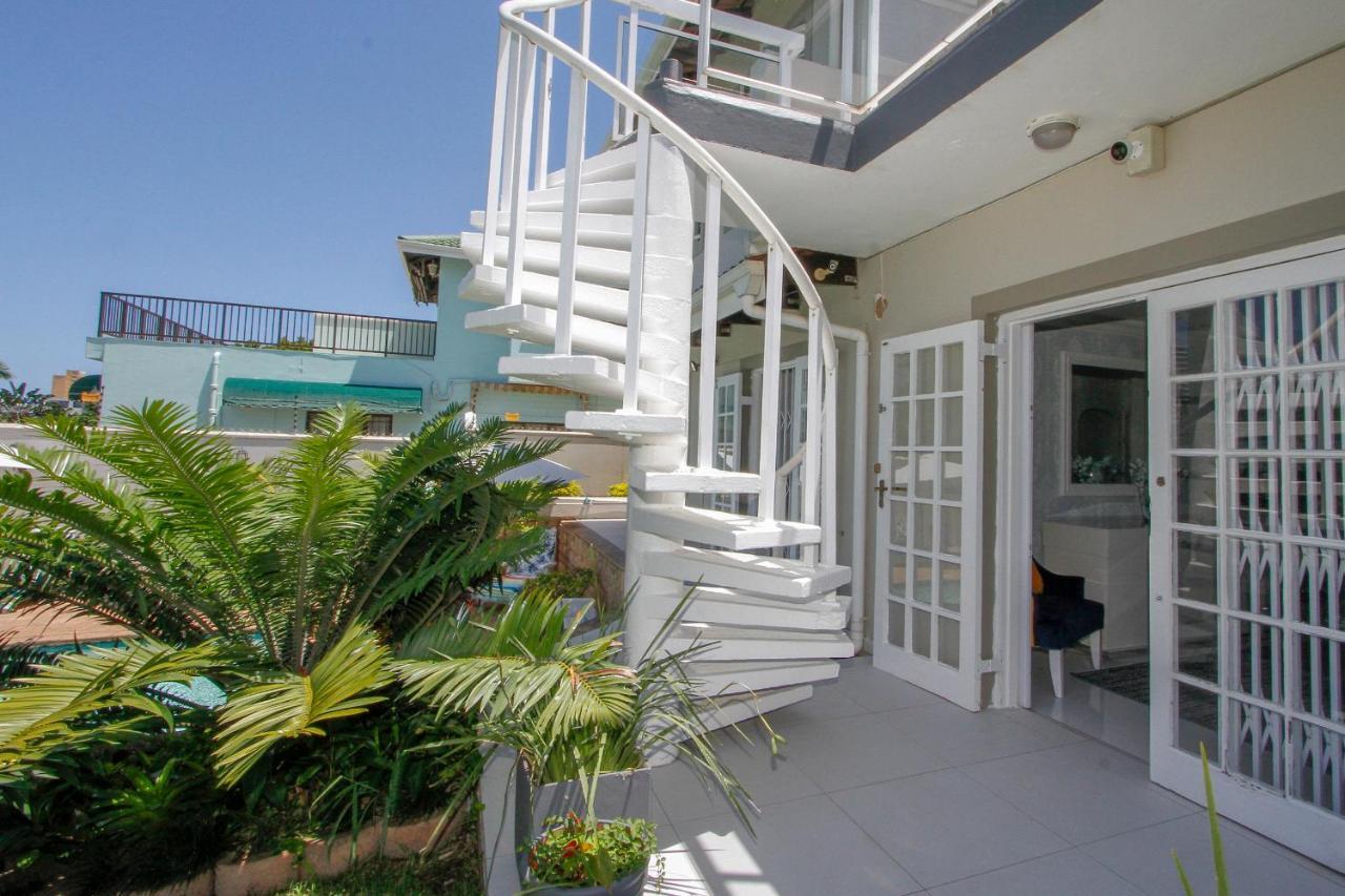 Blue Waves Lodge Umhlanga Rocks Esterno foto