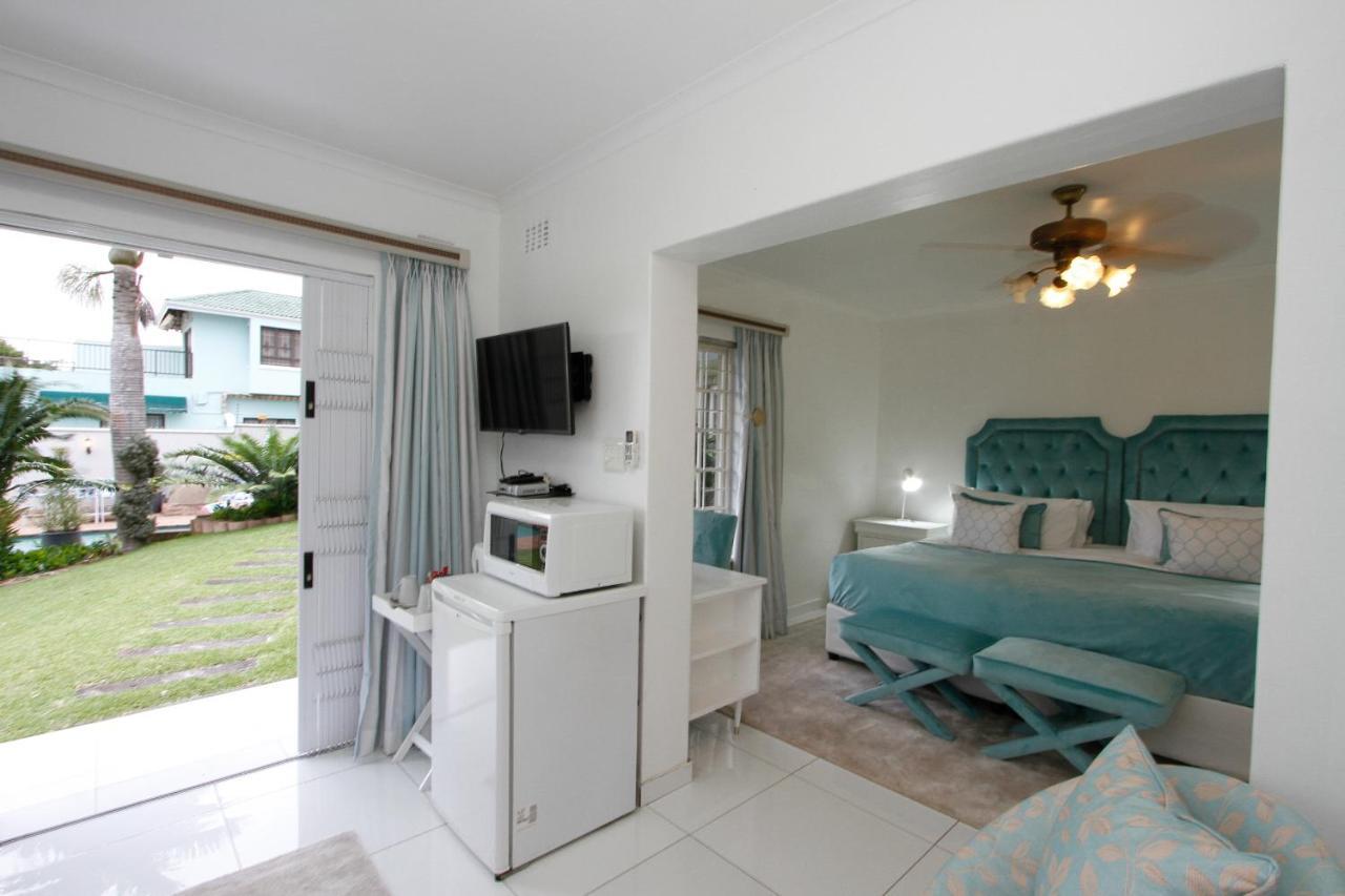 Blue Waves Lodge Umhlanga Rocks Esterno foto