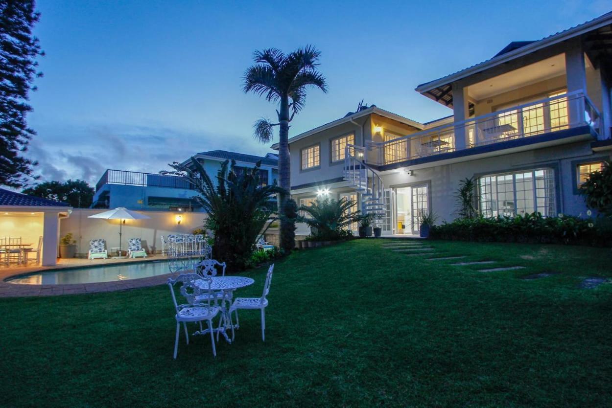 Blue Waves Lodge Umhlanga Rocks Esterno foto