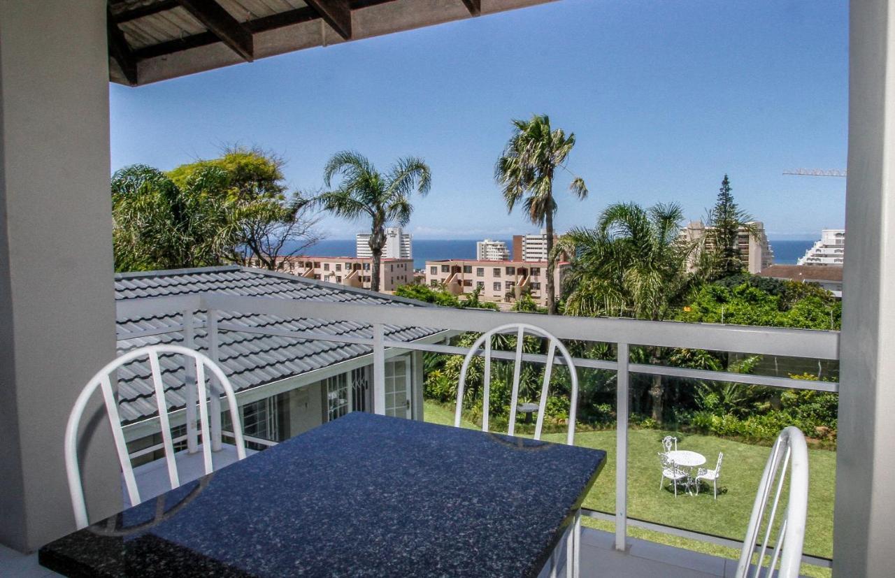 Blue Waves Lodge Umhlanga Rocks Esterno foto