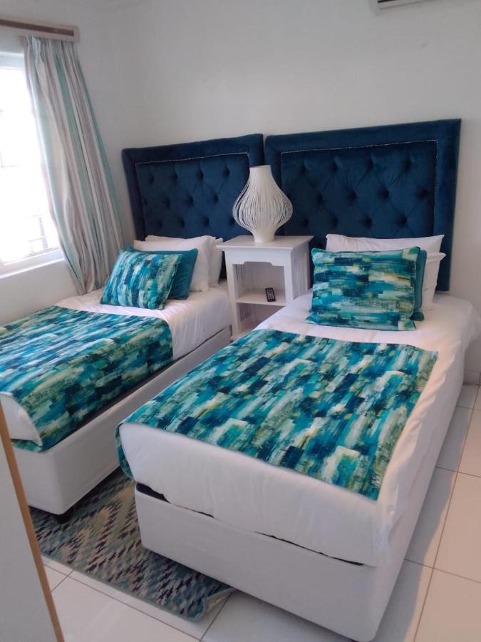 Blue Waves Lodge Umhlanga Rocks Esterno foto