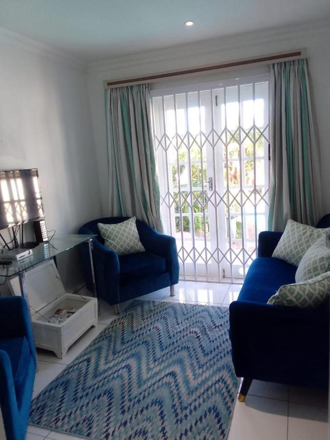 Blue Waves Lodge Umhlanga Rocks Esterno foto